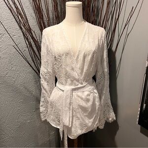 🌸INC INTERNATIONAL CONCEPTS WHITE LACE  WRAP BLOUSE SIZE XL🌸